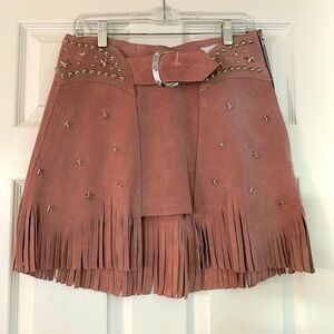 UNDERESTIMATED LEATHER Suede pink skirt S w/front buckle & fringe